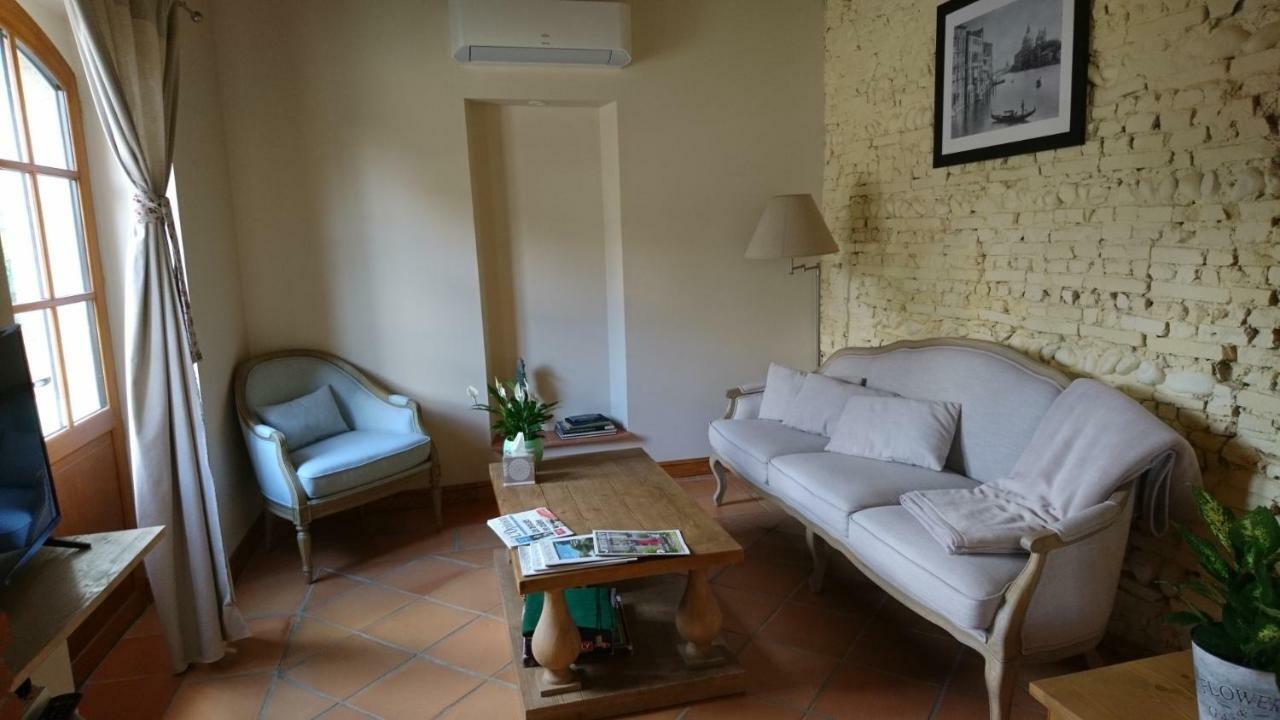 Le Clos Du Cedre Launac Ngoại thất bức ảnh